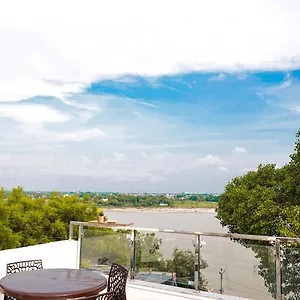 Guest house River Town, Varanasi